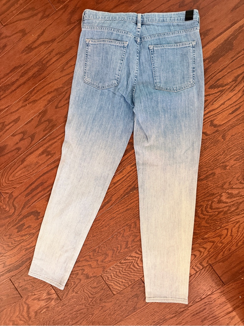 Vince Ombre Light Blue Crop Jeans size 28 - Picture 7 of 8